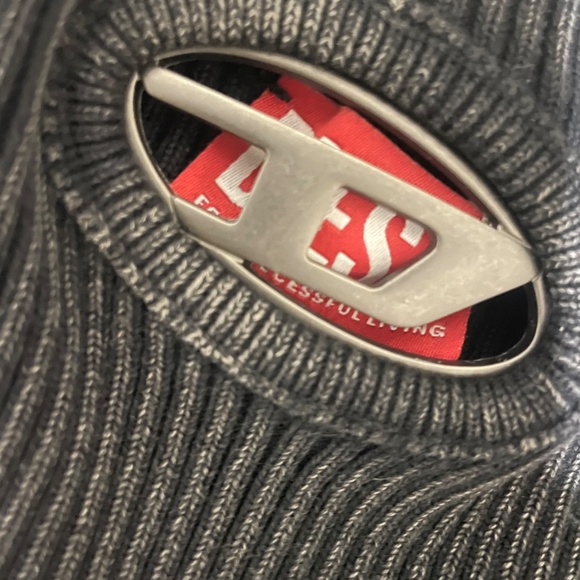 Diesel Crop top - Picture 7 of 7